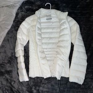 Love Tree Women's Packable Puffer Jacket-Zip Up Puffer Jacket